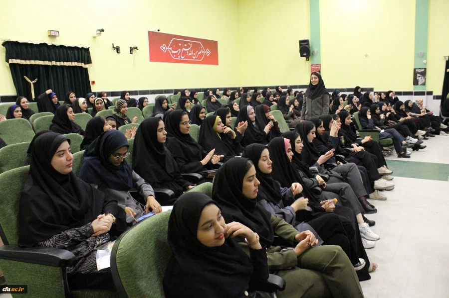 در دانشگاه فرهنگیان استان بوشهر؛
همایش علمی – ادبی شبی در کوی مولانا برگزار شد 10