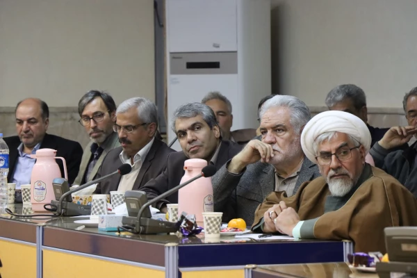 بیست و هشتمین نشست هم اندیشی اساتید دانشگاه فرهنگیان استان خراسان رضوی
 9