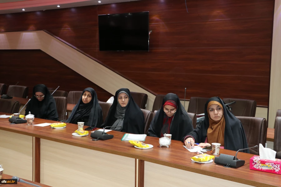 نشست علمی و هم اندیشی مواجهه با چالش تمدنی اسرائیل از منظر امام موسی صدردر آذربایجان شرقی 11