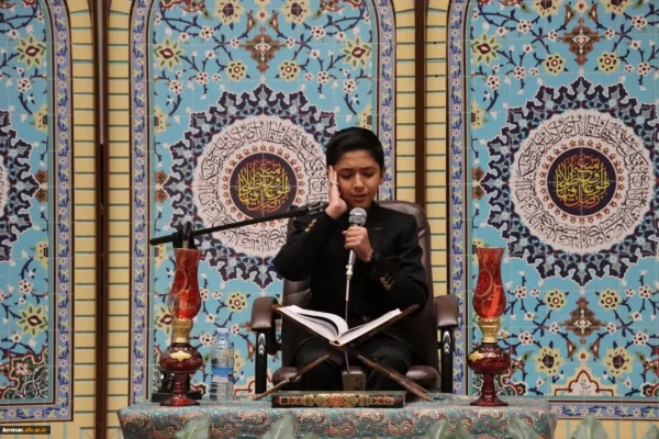 محفل بزرگ انس با قرآن کریم
 7