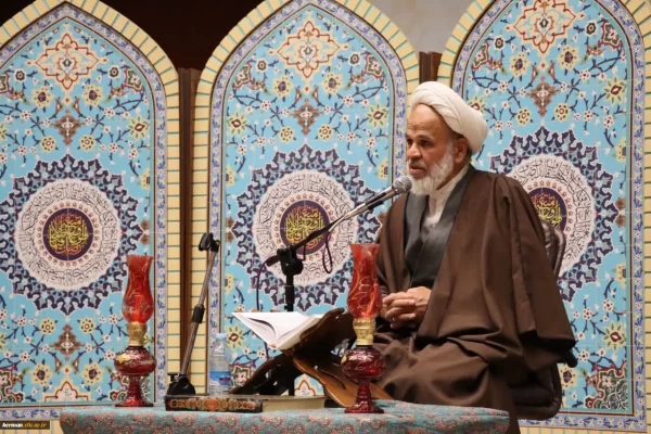 محفل بزرگ انس با قرآن کریم
 9