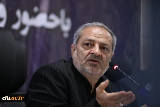  وزیر آموزش و پرورش در نشست مشترک رئیس و اعضای هیأت رییسه با مدیران استانی دانشگاه فرهنگیان :

دانشگاه فرهنگیان از اولویت های اساسی آموزش و پرورش است