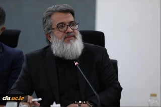 مدیر کل امور شاهد و ایثارگران دانشگاه فرهنگیان:

تدفین ۶ شهید گمنام در سالروز شهادت حضرت زهرا(س)