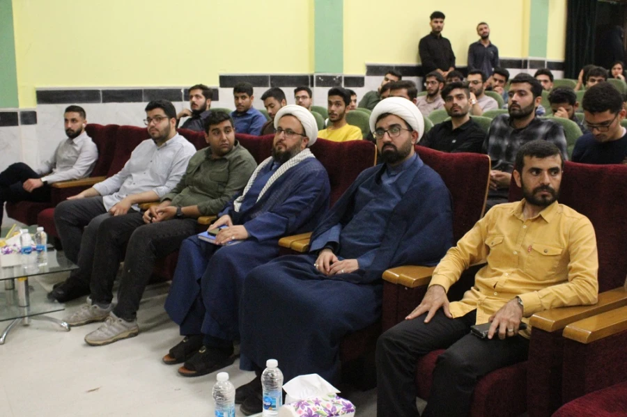 با حضور رئیس مجمع علمای مسلمان لبنان؛
همایش منجی وحدت اسلامی نابودی صهیون در دانشگاه فرهنگیان استان بوشهر برگزار شد 4