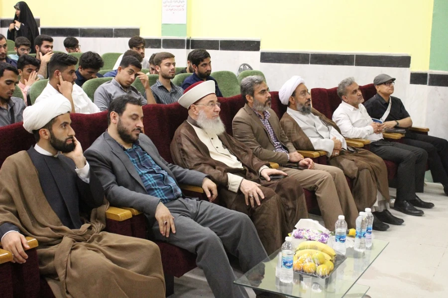 با حضور رئیس مجمع علمای مسلمان لبنان؛
همایش منجی وحدت اسلامی نابودی صهیون در دانشگاه فرهنگیان استان بوشهر برگزار شد 8