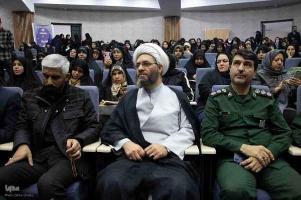 رگزاری همایش «شکوه حیا» در پردیس هنر و رسانه تبریز 3