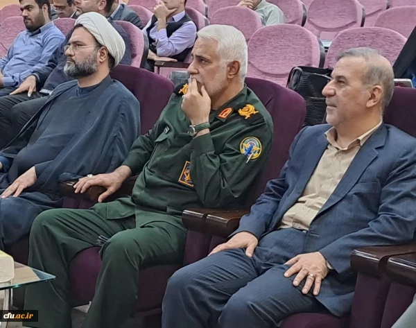 جلسه هم اندیشی با موضوع نقش آفرینی اساتید در مقابله با جنگ شناختی در صحنه دانشگاه 2