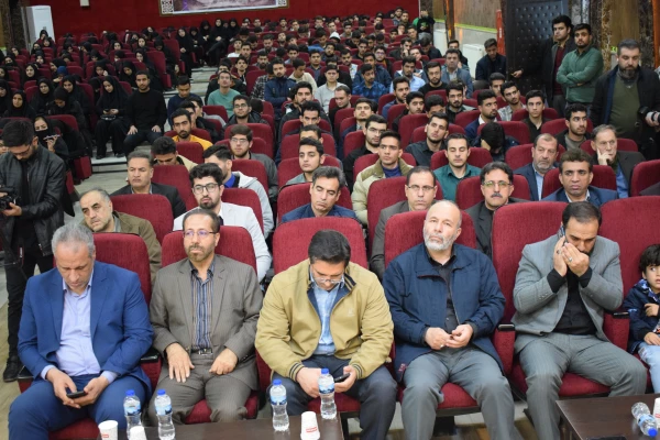  ویژه برنامه تبیینی ارض مقدس با حضور نماینده ولی فقیه و امام جمعه کرمانشاه 3