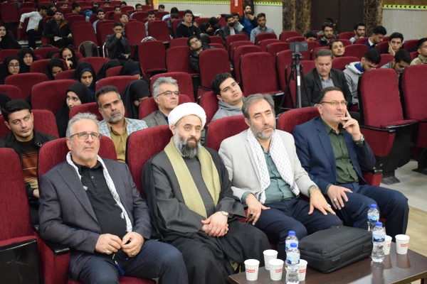  ویژه برنامه تبیینی ارض مقدس با حضور نماینده ولی فقیه و امام جمعه کرمانشاه 11