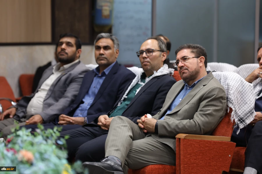 نشست هم اندیشی بسیج کارکنان دانشگاه فرهنگیان 11