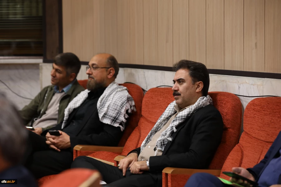 نشست هم اندیشی بسیج کارکنان دانشگاه فرهنگیان 14