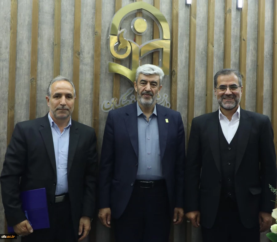 آیین تکریم و معارفه سرپرست معاونت برنامه ریزی و توسعه منابع دانشگاه فرهنگیان 2