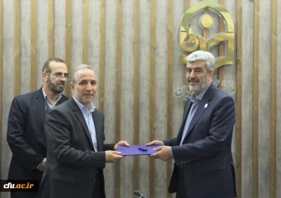 در آیین تکریم و معارفه سرپرست معاونت برنامه ریزی و توسعه منابع دانشگاه فرهنگیان؛

سرپرست معاونت برنامه ریزی و توسعه منابع دانشگاه فرهنگیان منصوب شد
