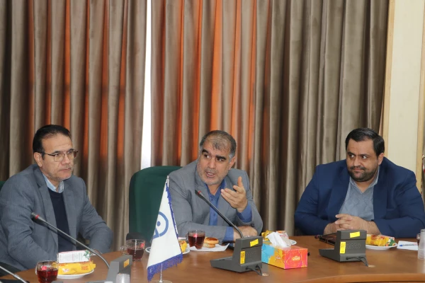 نشست اساتید بسیجی با محوریت "تربیت معلمان بسیجی توسط اساتیدبسبجی "  4