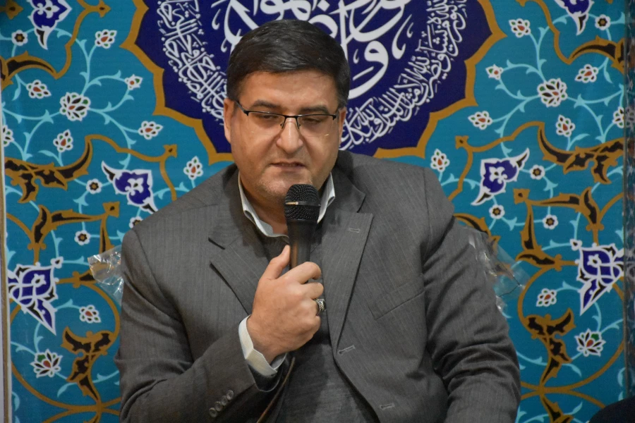 حضور استاندار چهارمحال و بختیاری در بین دانشجو معلمان 10