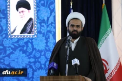 معاون التربوي والثقافي في وزارة التربية  والتعليم خلال حفل افتتاح مركز الرياضة واللياقة البدنية: 2