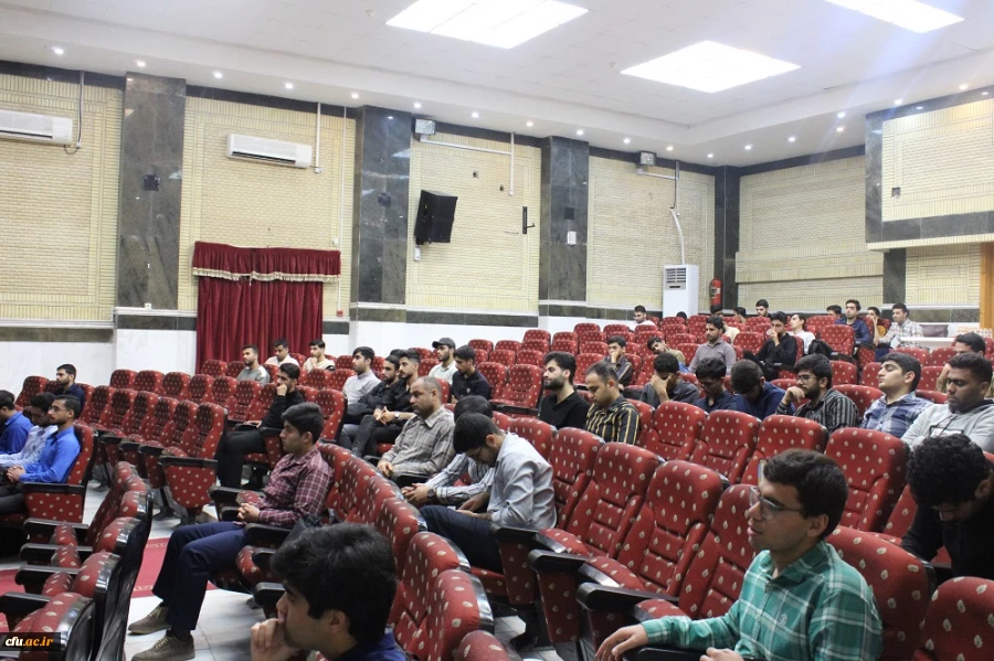 به همت امور فرهنگی و اجتماعی و انجمن علمی آموزش ابتدایی؛
برگزاری کارگاه مدیریت کلاس درس در پردیس علامه طباطبایی بوشهر 2