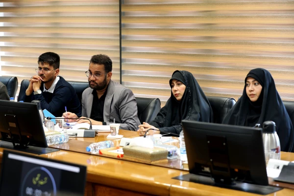 از پیگیری مشکلات صدور کارت پایان خدمت و ادامه تحصیل نومعلمان تا کمک به زمینه سازی اجرای سند تحول بنیادین  در مدرسه 
 6