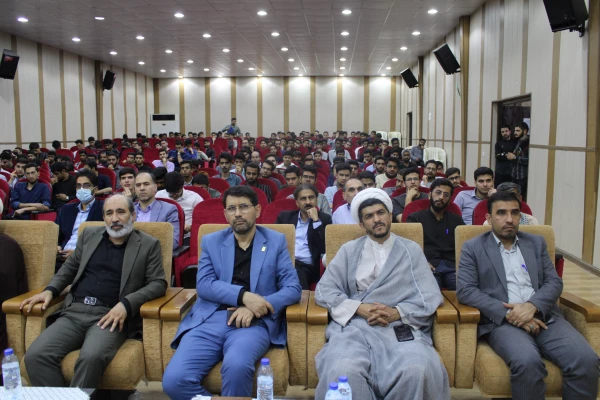 همزمان با ایام شهادت حضرت فاطمه زهرا سلام علیها، مراسم تشییع شهید گمنام در پردیس شهید بهشتی فرهنگیان هرمزگان
 3