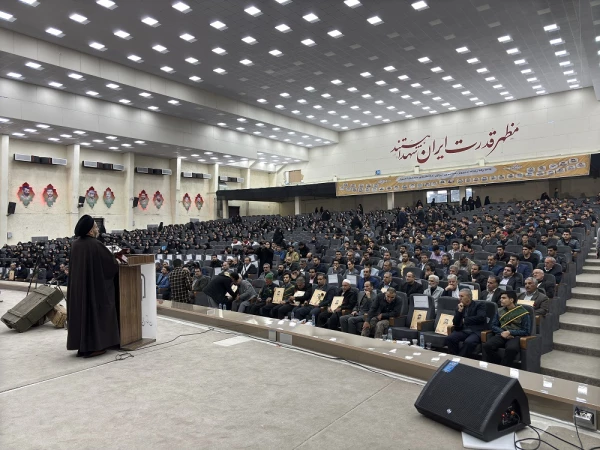 جریان سازی ارزش های انقلاب از اهداف اجلاسیه شهدا است 2