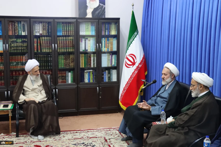 دیدار اعضای هیات رئیسه دانشگاه فرهنگیان مازندران با نماینده ولی فقیه در استان مازندران 5