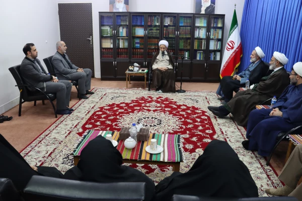 دیدار اعضای هیات رئیسه دانشگاه فرهنگیان مازندران با نماینده ولی فقیه در استان مازندران 7