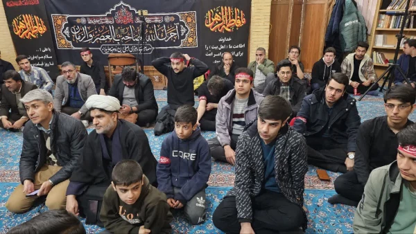 شب وداع با پیکر مطهر شهید گمنام در دانشگاه فرهنگیان استان کردستان
 3