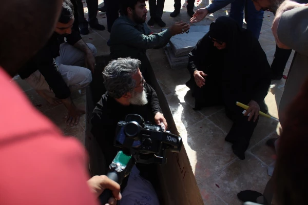 در دانشگاه فرهنگیان استان بوشهر؛
پیکر پاک شهید 17 ساله خوشنام دفاع مقدس تشییع و تدفین شد 2