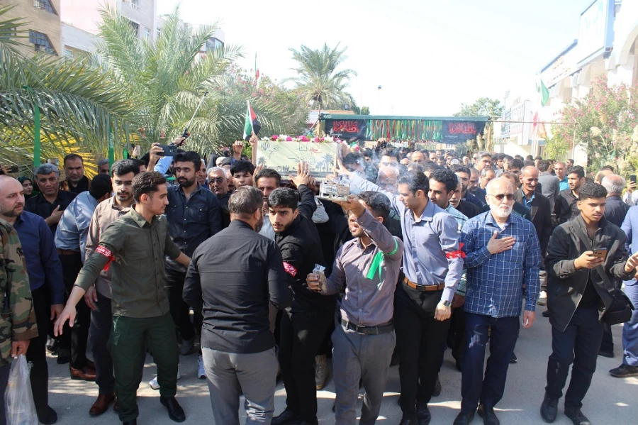 در دانشگاه فرهنگیان استان بوشهر؛
پیکر پاک شهید 17 ساله خوشنام دفاع مقدس تشییع و تدفین شد 20