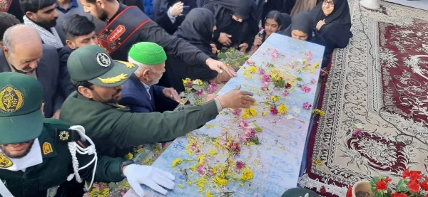 مراسم تشییع و تدفین شهید گمنام در دانشگاه فرهنگیان مرکز آموزش عالی شهید میرشاکی الیگودرز انجام شد 6