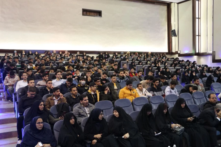 آغاز طرح معراج در دانشگاه فرهنگیان به میزبانی دانشگاه فرهنگیان استان گلستان با پیام حجه الاسلام و المسلمین قرائتی رئیس ستاد اقامه نماز کشور 8