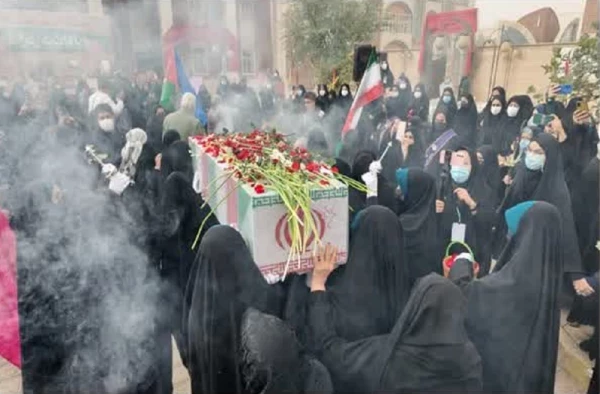 شهید قهرمان ۱۷ ساله به وطن بازگشت 9