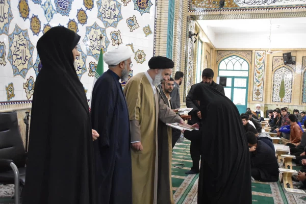 اهدای کلام الله مجید از سوی دفتر رهبر به نو دانشجو معلمان استان چهارمحال و بختیاری 4