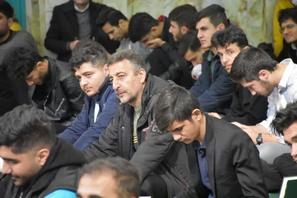 اهدای کلام الله مجید از سوی دفتر رهبر به نو دانشجو معلمان استان چهارمحال و بختیاری 5