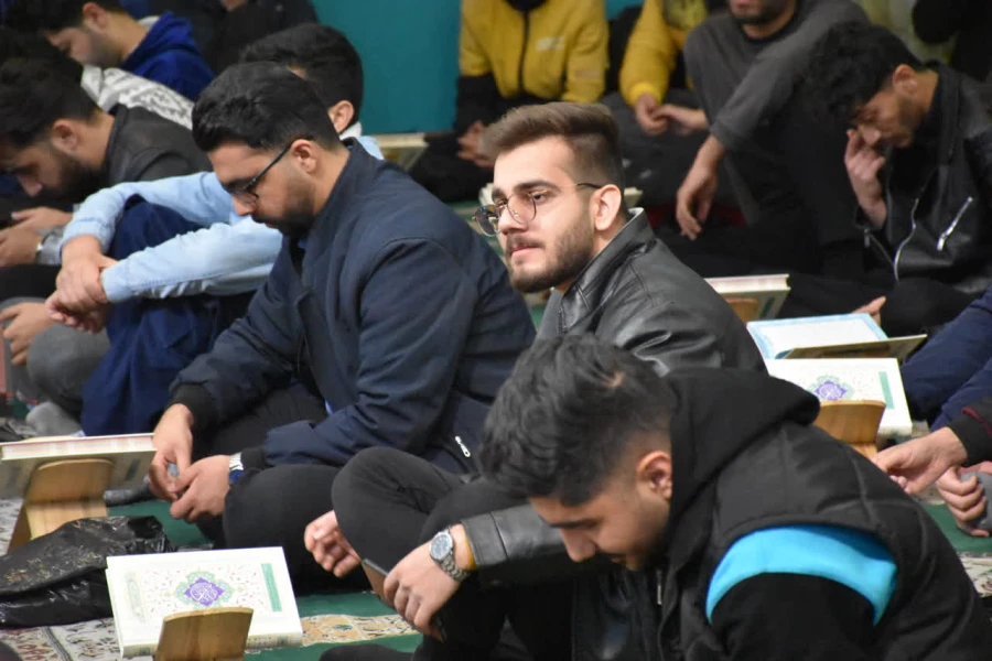 اهدای کلام الله مجید از سوی دفتر رهبر به نو دانشجو معلمان استان چهارمحال و بختیاری 6