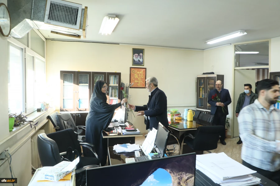 گزارش تصویری دیدار رییس دانشگاه فرهنگیان 
با کارکنان سازمان مرکزی به مناسبت ولادت حضرت فاطمه  زهرا (س)  و روز زن 6