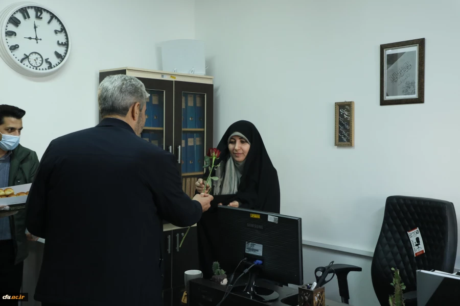 گزارش تصویری دیدار رییس دانشگاه فرهنگیان 
با کارکنان سازمان مرکزی به مناسبت ولادت حضرت فاطمه  زهرا (س)  و روز زن 7