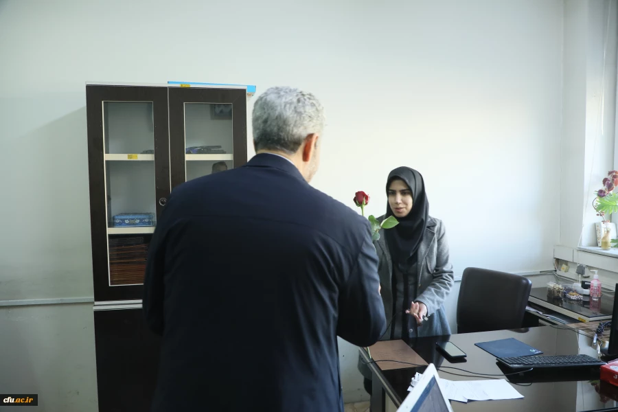 گزارش تصویری دیدار رییس دانشگاه فرهنگیان 
با کارکنان سازمان مرکزی به مناسبت ولادت حضرت فاطمه  زهرا (س)  و روز زن 9