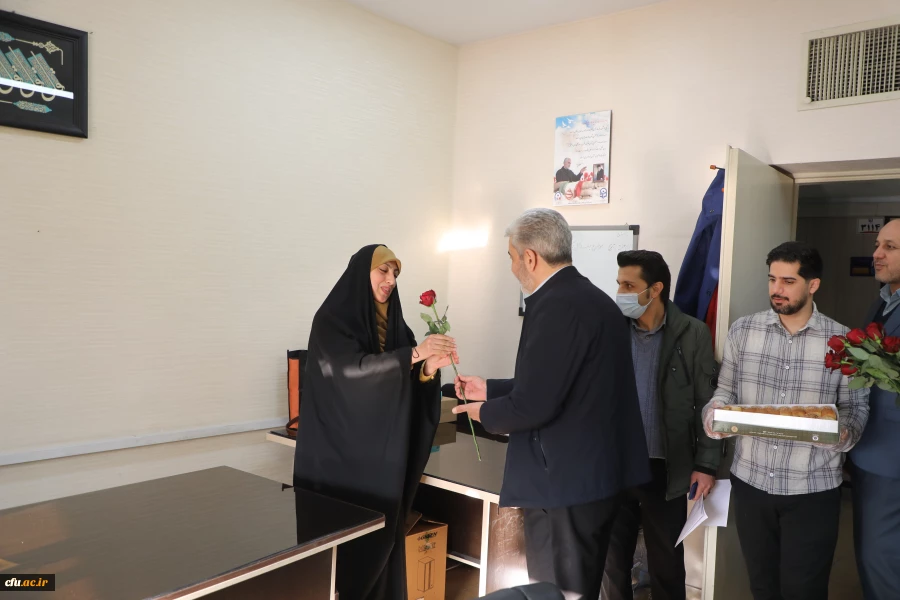 گزارش تصویری دیدار رییس دانشگاه فرهنگیان 
با کارکنان سازمان مرکزی به مناسبت ولادت حضرت فاطمه  زهرا (س)  و روز زن 4