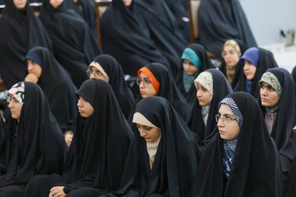 دیدار بانوان فرهیخته دانشگاههای آذربایجان شرقی با نماینده ولی فقیه در استان  3