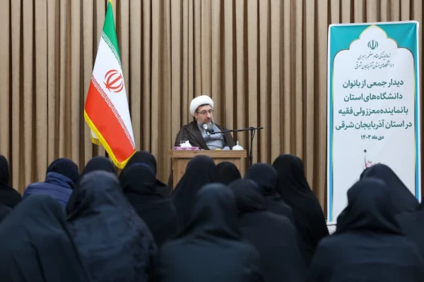 دیدار بانوان فرهیخته دانشگاههای آذربایجان شرقی با نماینده ولی فقیه در استان  4