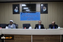 جلسه صمیمانه اساتید و اعضای هیات علمی دانشگاه فرهنگیان استان هرمزگان با حضور دکتر برزویی، رییس دانشگاه فرهنگیان کشور و هیات همراه  2