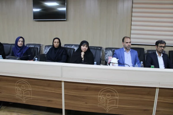 دهمین نشست هیات امنای دانشگاه فرهنگیان استان هرمزگان  13