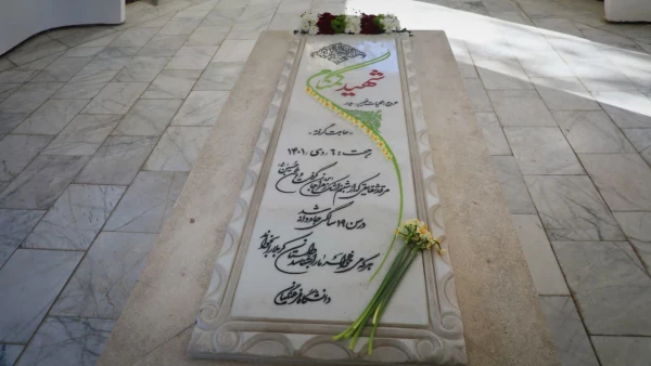 دومین سالگرد تدفین شهید گمنام در پردیس رسالت زاهدان برگزار شد. 5