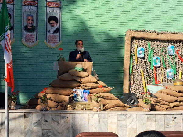 دومین سالگرد تدفین شهید گمنام در پردیس رسالت زاهدان برگزار شد. 6