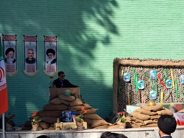 دومین سالگرد تدفین شهید گمنام در پردیس رسالت زاهدان برگزار شد. 7