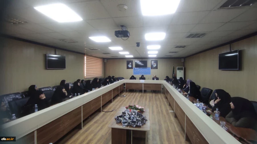 
به همت معاونت امور بانوان سازمان بسیج اساتید استان هرمزگان و کانون بسیج اساتید دانشگاه فرهنگیان هرمزگان
 5