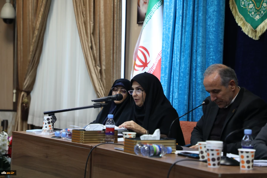 نشست صمیمی سرپرست معاونت برنامه ریزی و توسعه منابع 25