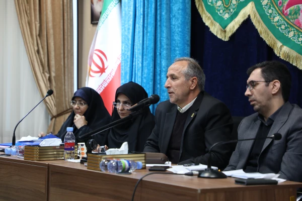 نشست صمیمی سرپرست معاونت برنامه ریزی و توسعه منابع 16