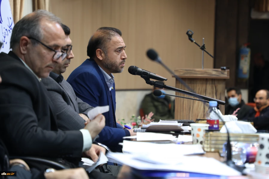 نشست صمیمی سرپرست معاونت برنامه ریزی و توسعه منابع 21